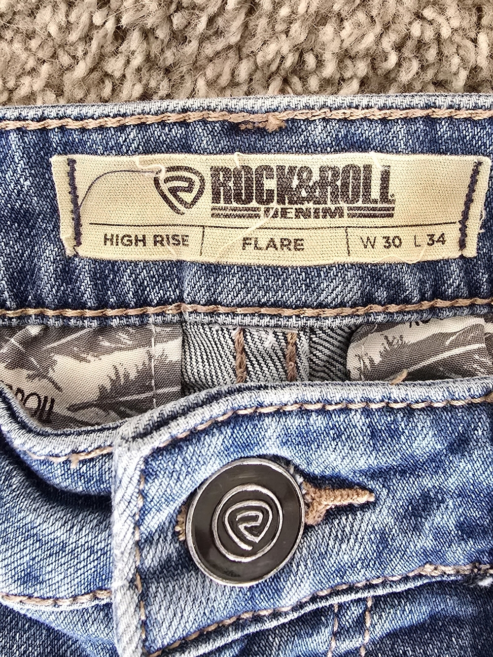 Womens's Blue Wide-Leg Jeans - Picture 3 of 3
